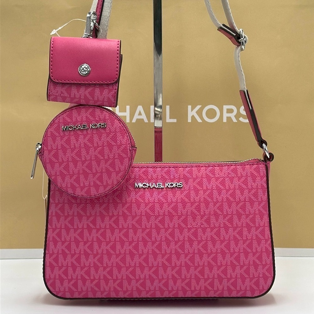 Michael Kors Jet Set Logo Crossbody Bag& Case for Apple AirPods Pro Dragonfruit